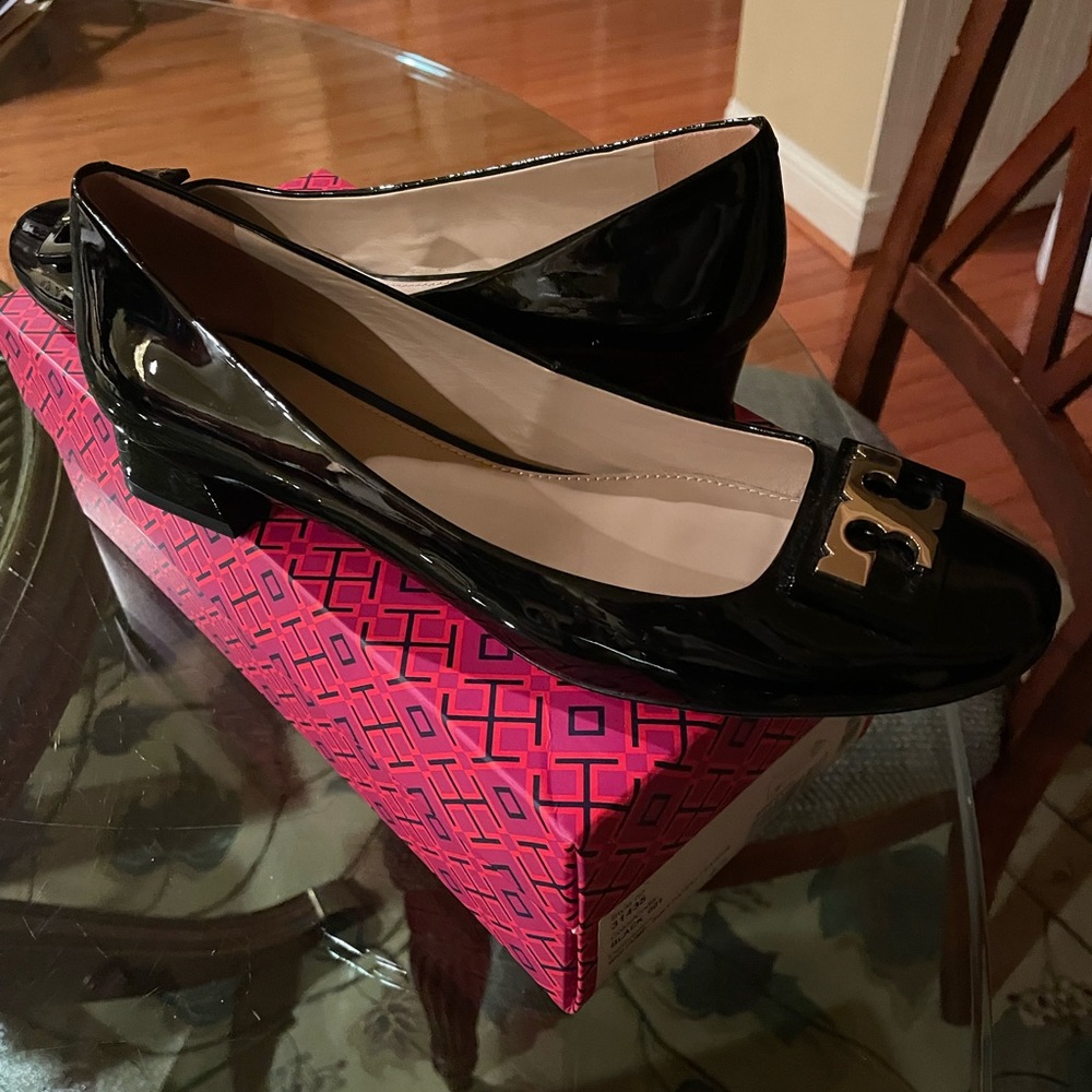 Tory Burch Flats